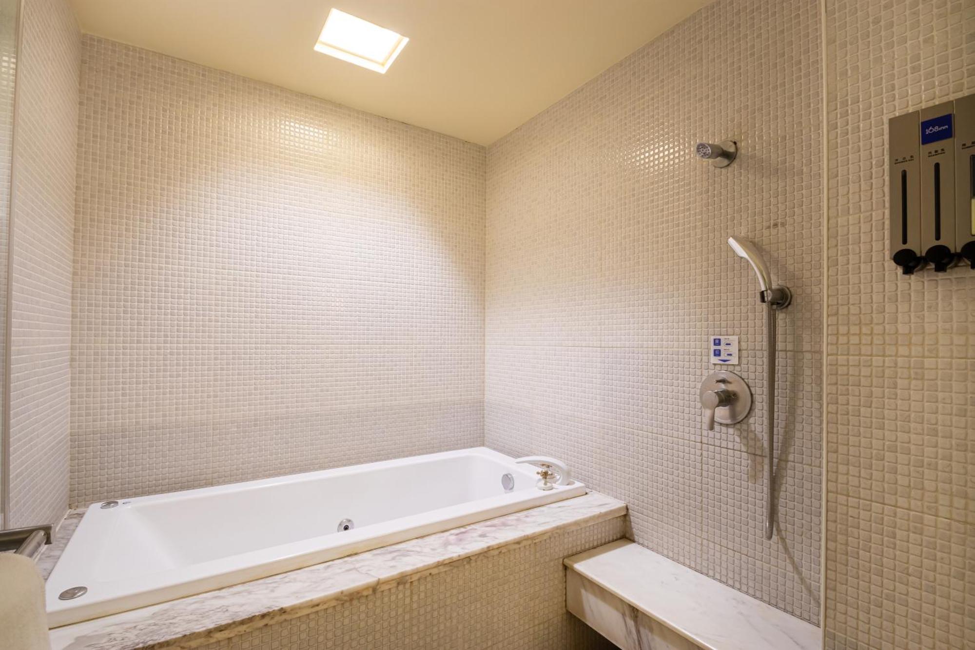 168 Motel-Hsinchu Ngoại thất bức ảnh